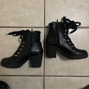 gothic black ankle boots size US 6.5